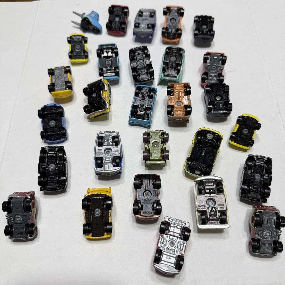 Disney Cars Mini Die Cast Racer Lot 29 Cars - Picture 13 of 16